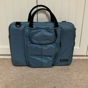 Blue Brenthaven Laptop Bag